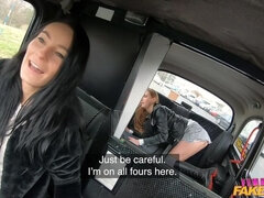 Botas, Coche, Besar, Cuero, Tetas naturales, Al aire libre, Coño, Hilo dental