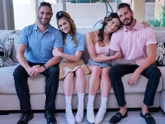 Erstaunlich, Arsch, Blasen, Gruppe, Handjob, Orgie, Rasiert, Jungendliche (18+)