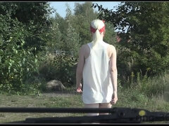 Grote mammen, Blond, Rondborstig, Flashing, Moeder die ik wil neuken, Natuurlijke tieten, Slet, Tieten likken