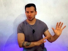 デカチン, 爸, ゲイ