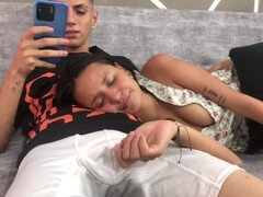 18 ans, Amateur, Anal, Gros cul, Sucer une bite, Frère, Fait maison, Maigrichonne
