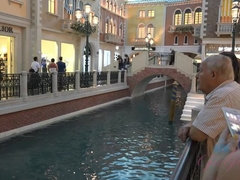 A romantic dinner in Vegas with Alina