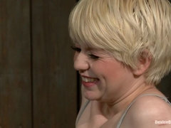 Bondage domination sadisme masochisme, Doigter, Humiliation, Cuir, Douleur, Punition, Rasée, Pute