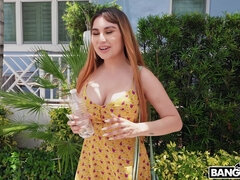 Bonnie Bun is getting picked up on the street