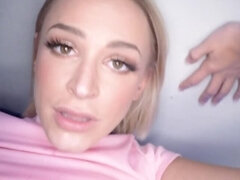 Sucer une bite, Petit ami, En levrette, Hard, Seins naturels, Chatte, Maigrichonne, Nénés