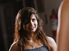 Asiatique, Gros seins, Célébrité, En levrette, Fait maison, Maman, Seins naturels, Nénés