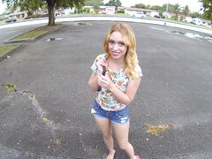 Adorable, Amateur, Culo grande, Rubia, Mamada, Penetracion con dedos, Montar
