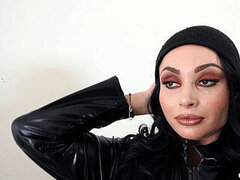 Blasen, Latex, Rasiert