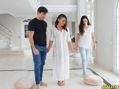 In den arsch, Grosse titten, Schwarz, Hundestellung, Kleid, Füsse, Fetisch, Russisch