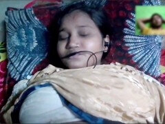 Asiatique, Tante, Pieds, Première fois, Nourriture, Branlette thaïlandaise, Lactation, Maman