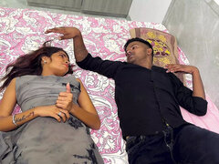 18 ans, Couple, Conversation vulgaire, Fait maison, Hôtel, Indienne, Chatte, Nénés