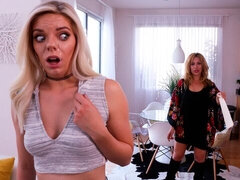 Arsch, Blondine, Handjob, Pov, Muschi, Rasiert, Entkleiden, Jungendliche (18+)