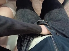 College Girl Mary Hott Jerks Off Classmate's Dick During Physics Lecture