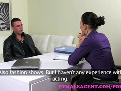 Кастинг, Постарше, Хд, Милф, В офисе, Киски, Чулки, Сиськи