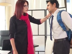 Hot woman gets intimate at the office with her Indian boss