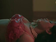 Grote lul, Pijpbeurt, Hardcore, Huisgemaakt, Huisvrouw, Indisch, Moeder, Vrouw