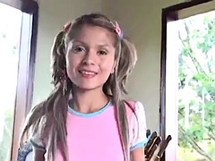 Amateur, Blonde, Doigter, Hard, Cuisine, Masturbation, Petite femme, Nénés