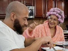 Culo, Rubia, Mamada, Estilo perrito, Pene, Cabello corto, Flaco, Tetas