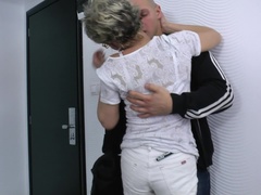 Blasen, Aufs gesicht abspritzen, Hausfrau, Reif