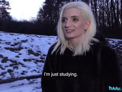 Blonde, Sucer une bite, Gorge profonde, Hard, Argent, De plein air, Maigrichonne, Adolescente