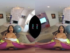 Busty ebony babe Jenna Foxx gets bent over and passionately pounded in her tight yoga pants - VRHUSH experience!
