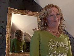 Anaal, Blond, Pijpbeurt, Sperma shot, Rijpe lesbienne, Kut duiken