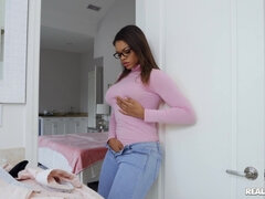 Schlafzimmer, Hardcore, Latina, Muschi, Rasiert, Dusche, Schüchtern, Titten