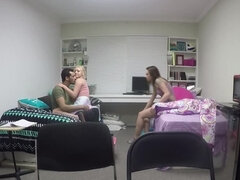 Pijpbeurt, Hondjeshouding, Sperma in gezicht, Vriendin, Interraciaal, Buiten, Tiener, Bekijker