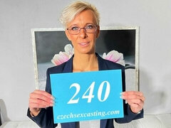 Grosser arsch, Grosser schwanz, Blondine, Blasen, Reif, Milf, Kurzes haar, Titten