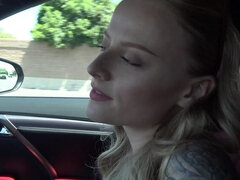 Leie, Grosser arsch, Blondine, Aufs gesicht abspritzen, Im freien, Pov, Muschi, Titten