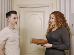 最高, デカチン, デカパイ, エロ熟女, Hd, キッチン, ロシア人, ストッキング