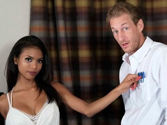 Noire, Sucer une bite, Mignonne, Robe, Noir ébène, Interracial, Léchez, Chatte