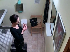 Leie, Braunhaarige, Vollbusig, Milf, Solarium