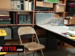 Coulisses, Blonde, Sucer une bite, Tir de sperme, Domination, Hd, Chatte, Adolescente