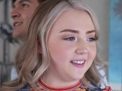 18 ans, Blonde, Sucer une bite, Faciale, 2 femmes 1 homme, Hard, Hd, Adolescente