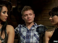 Bondage, Face assise, Femme dominatrice, Humiliation, Orgasme, Prostate, Punition, Rugueux