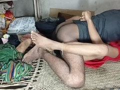 Tante, Derrière les coulisses, Défloration, Première fois, Petite amie, Branlette thaïlandaise, Indienne, Chatte
