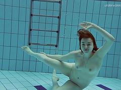 Leie, Tussi, Bikini, Öffentlich, Russisch, Solo, Jungendliche (18+), Titten