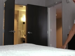 Badkamer, Grote lul, Diep in de keel, Hardcore, Latijnse vrouw, Kut duiken, Tatoeage, Trio