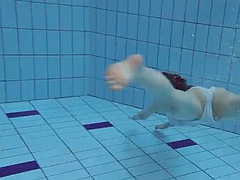 Checa, Europeo, Sexo duro, Desnudo, Nudista, Piscina, Público, Bajo el agua