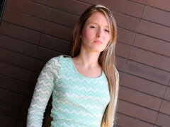 Amateur, Blonde, Sucer une bite, En levrette, Masturbation, Mère que j'aimerais baiser, Rasée, Nénés