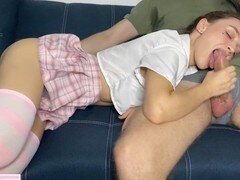 18 jahre, Paar, Sperma im mund, Spermaladung, Süss, Handjob, Hardcore, Zierlich