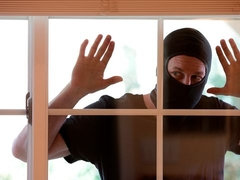 Sucer une bite, Bondage, En levrette, Doigter, Branlette thaïlandaise, Hard, Léchez, Chatte