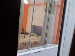 Culo grande, Engañando, Marido, Latina, Orgasmo, Pequeña, Espía, Voyeur