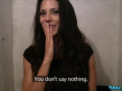 18 años, Verga grande, Mamada, Morena, Dinero, Tetas naturales, Adolescente, Tetas