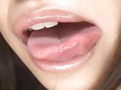 Hot Japanese babe farting