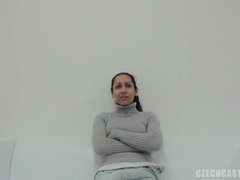 Noire, Sucer une bite, Tchèque