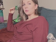 Pijpbeurt, Brits, Sperma, Man die toekijkt, Sperma in mond, Handbeurt, Huisvrouw, Naakt