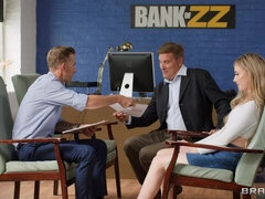 Gros cul, Grosse bite, Blonde, Sucer une bite, En levrette, Souple, Adolescente, Nénés