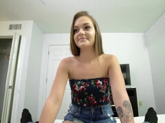 Leie, Schlafzimmer, Grosser arsch, Braunhaarige, Kondom, Sperma im mund, Küche, Flotter dreier